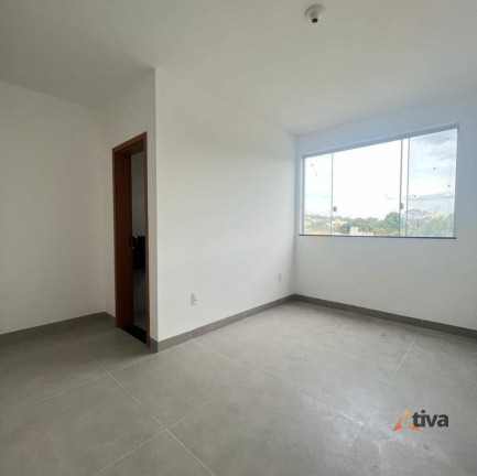 Imagem Casa com 3 Quartos à Venda, 85 m² Imagem Casa com 3 Quartos à Venda, 85 m²