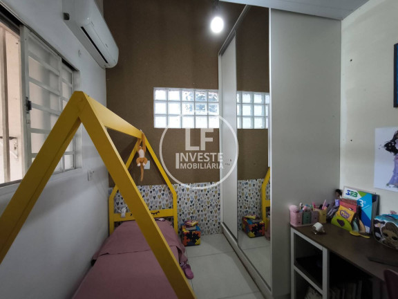 Imagem Casa de Condomínio com 4 Quartos à Venda, 200 m² em Condomínio Amin Camargo - Goiânia Imagem Casa de Condomínio com 4 Quartos à Venda, 200 m² em Condomínio Amin Camargo - Goiânia