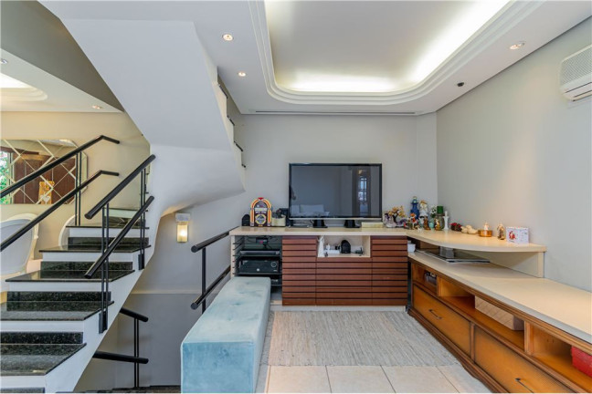 Imagem Casa com 3 Quartos à Venda, 171 m² em Tristeza - Porto Alegre Imagem Casa com 3 Quartos à Venda, 171 m² em Tristeza - Porto Alegre