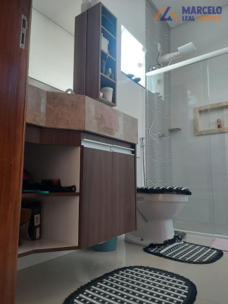Imagem Casa com 3 Quartos à Venda, 130 m² em Felícia - Vitória Da Conquista Imagem Casa com 3 Quartos à Venda, 130 m² em Felícia - Vitória Da Conquista