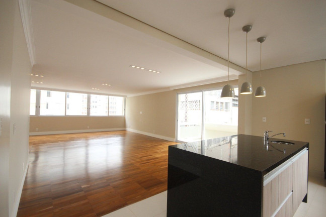 Imagem Apartamento com 3 Quartos à Venda ou Locação, 210 m² em Higienópolis - São Paulo Imagem Apartamento com 3 Quartos à Venda ou Locação, 210 m² em Higienópolis - São Paulo