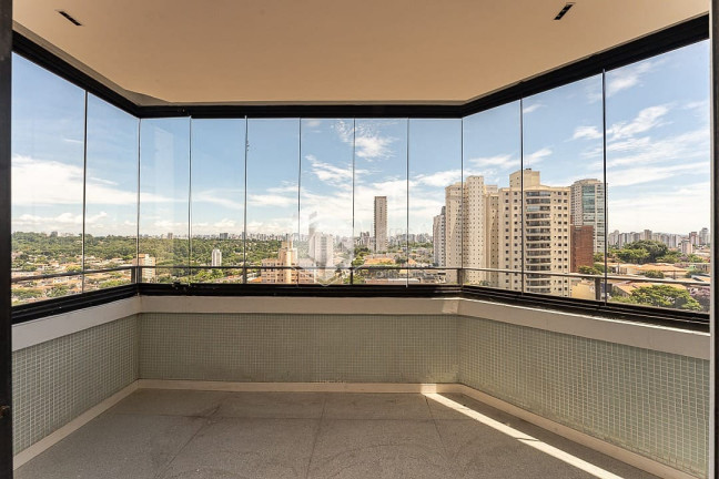 Imagem Apartamento com 3 Quartos à Venda, 180 m² em Vila Alexandria - São Paulo
