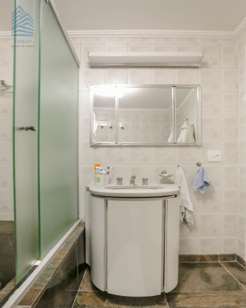 Imagem Imóvel com 3 Quartos à Venda, 170 m² em Itaim Bibi - São Paulo Imagem Imóvel com 3 Quartos à Venda, 170 m² em Itaim Bibi - São Paulo