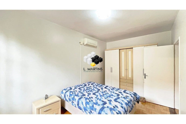 Imagem Apartamento com 3 Quartos à Venda, 100 m² em São João - Porto Alegre Imagem Apartamento com 3 Quartos à Venda, 100 m² em São João - Porto Alegre