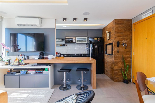 Imagem Apartamento com 2 Quartos à Venda, 56 m² em Menino Deus - Porto Alegre Imagem Apartamento com 2 Quartos à Venda, 56 m² em Menino Deus - Porto Alegre