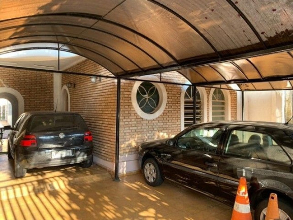 Imagem Casa com 6 Quartos para Alugar, 260 m² em Centro - Taubaté