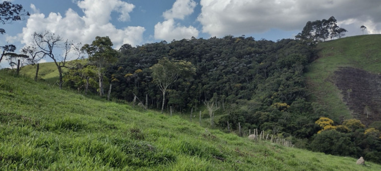 Chácara com 2 Quartos à Venda, 100 m² em Centro - Natividade Da Serra