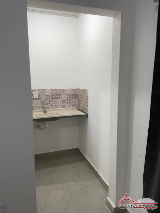 Imagem Casa com 1 Quarto para Alugar, 11 m² em Centro - Jacareí Imagem Casa com 1 Quarto para Alugar, 11 m² em Centro - Jacareí