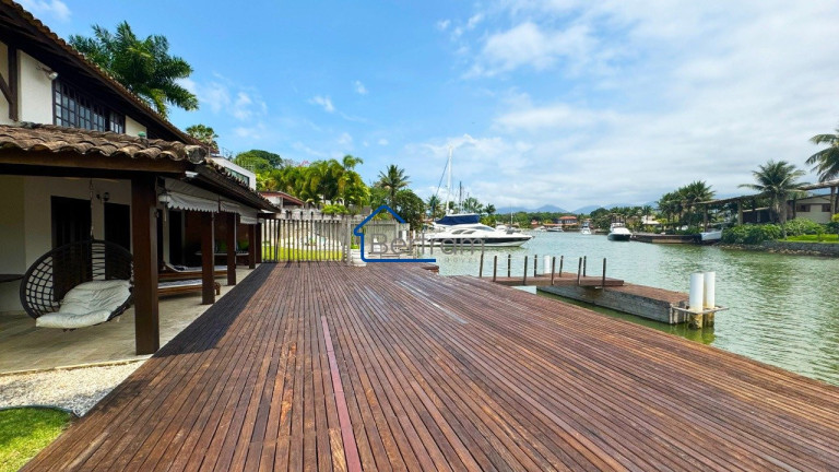 Imagem Casa com 6 Quartos à Venda, 898 m² em Porto Bracuhy - Angra Dos Reis Imagem Casa com 6 Quartos à Venda, 898 m² em Porto Bracuhy - Angra Dos Reis