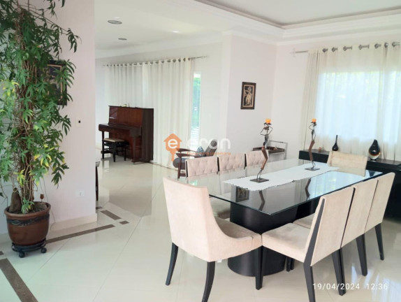 Imagem Casa com 4 Quartos à Venda, 450 m²