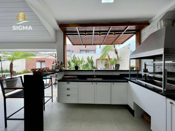 Imagem Casa com 7 Quartos à Venda, 370 m² em Jardim Acapulco - Guarujá Imagem Casa com 7 Quartos à Venda, 370 m² em Jardim Acapulco - Guarujá