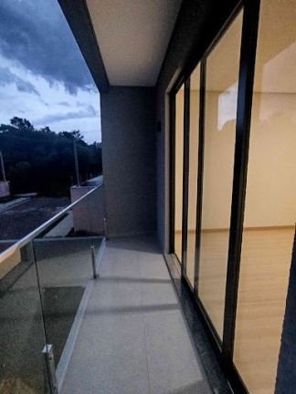 Imagem Sobrado com 3 Quartos à Venda, 168 m² em Lagoa - Irati Imagem Sobrado com 3 Quartos à Venda, 168 m² em Lagoa - Irati