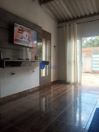 Imagem Casa com 2 Quartos à Venda, 200 m² em Residencial Do Trabalhador - Anápolis Imagem Casa com 2 Quartos à Venda, 200 m² em Residencial Do Trabalhador - Anápolis