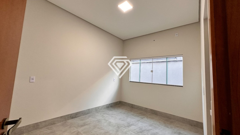 Imagem Casa com 4 Quartos à Venda, 180 m² em Plano Diretor Sul - Palmas Imagem Casa com 4 Quartos à Venda, 180 m² em Plano Diretor Sul - Palmas
