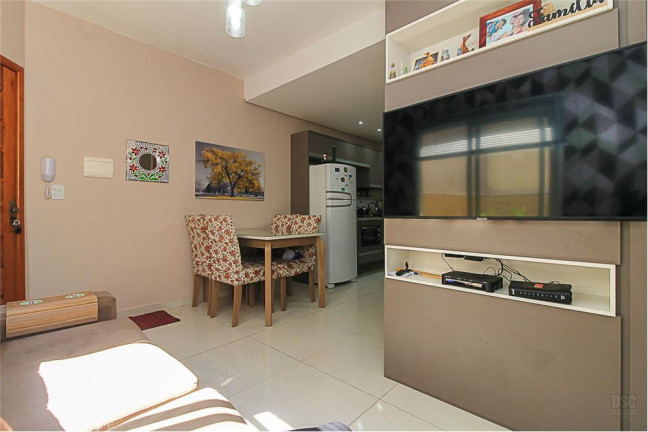 Imagem Casa com 2 Quartos à Venda, em Nonoai - Porto Alegre Imagem Casa com 2 Quartos à Venda, em Nonoai - Porto Alegre