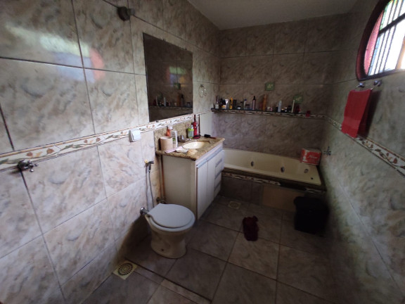 Imagem Imóvel com 
            	3             Quartos à Venda, 364 m² em 
            	Sitios Santa Luzia             - 
            	Aparecida De Goiania            