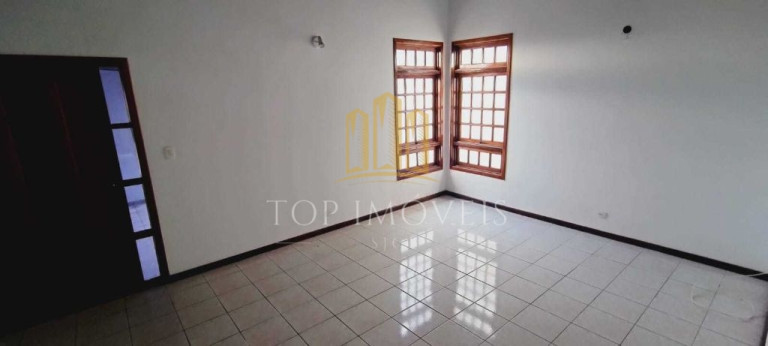 Imagem Casa com 4 Quartos à Venda, 300 m² em Jardim Santa Maria - Jacareí Imagem Casa com 4 Quartos à Venda, 300 m² em Jardim Santa Maria - Jacareí