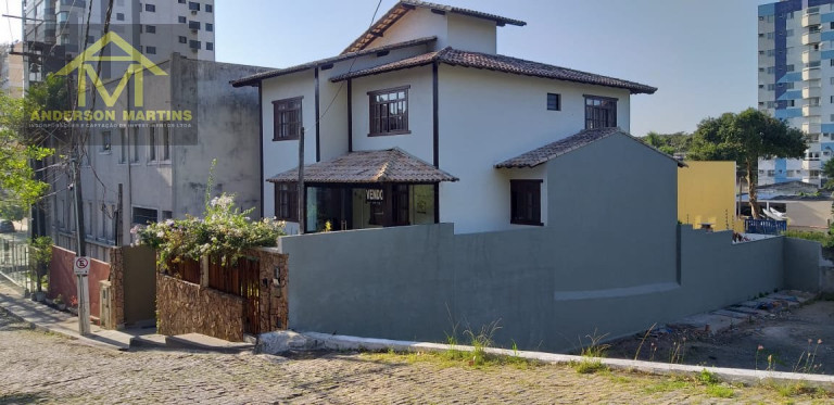 Imagem Casa com 5 Quartos à Venda, 389 m² em Praia Da Costa - Vila Velha Imagem Casa com 5 Quartos à Venda, 389 m² em Praia Da Costa - Vila Velha