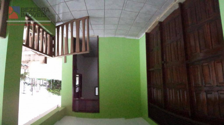Imagem Casa com 4 Quartos à Venda, 312 m² em Candelária - Natal Imagem Casa com 4 Quartos à Venda, 312 m² em Candelária - Natal