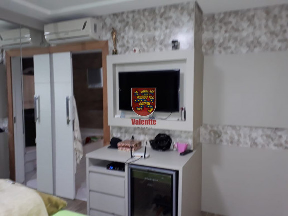 Imagem Casa com 3 Quartos à Venda, 270 m² em Coloninha - Florianópolis Imagem Casa com 3 Quartos à Venda, 270 m² em Coloninha - Florianópolis