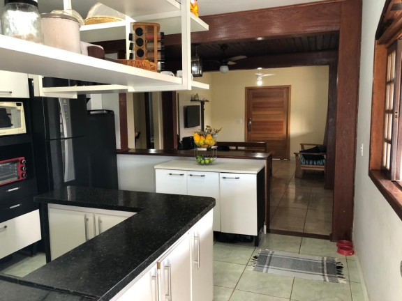 Imagem Casa com 3 Quartos à Venda, 168 m² em Caxito - Maricá