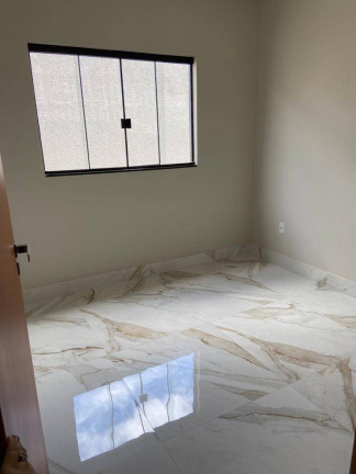 Imagem Casa com 3 Quartos à Venda, 365 m² em Jardim Pérola Da Barragem Ii - águas Lindas De Goiás