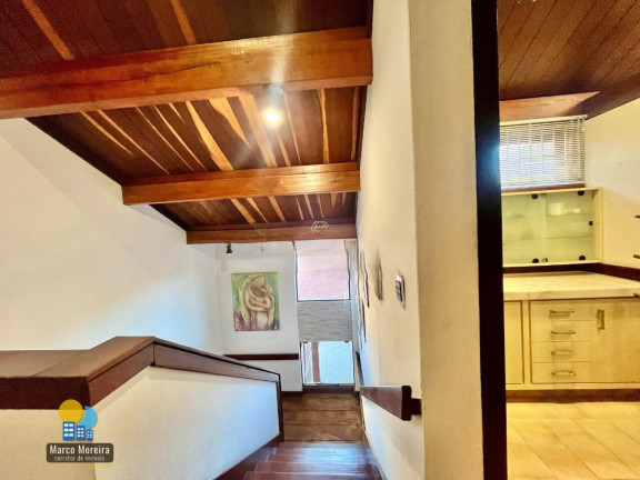 Imagem Casa com 4 Quartos à Venda, 205 m² em Itacorubi - Florianópolis Imagem Casa com 4 Quartos à Venda, 205 m² em Itacorubi - Florianópolis