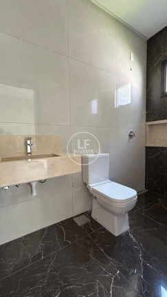 Imagem Casa de Condomínio com 5 Quartos à Venda, 447 m² em Alphaville Flamboyant Residencial Araguaia - Goiânia Imagem Casa de Condomínio com 5 Quartos à Venda, 447 m² em Alphaville Flamboyant Residencial Araguaia - Goiânia