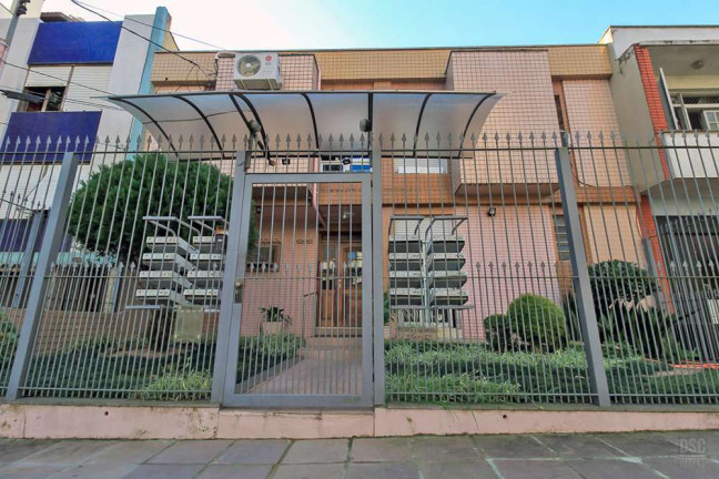 Imagem Imóvel com 1 Quarto à Venda, 28 m² em Petrópolis - Porto Alegre Imagem Imóvel com 1 Quarto à Venda, 28 m² em Petrópolis - Porto Alegre