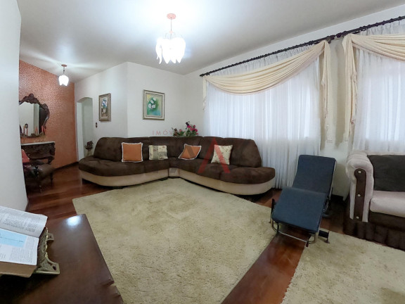 Imagem Casa com 5 Quartos à Venda, 362 m² em Centro - Guarapuava Imagem Casa com 5 Quartos à Venda, 362 m² em Centro - Guarapuava