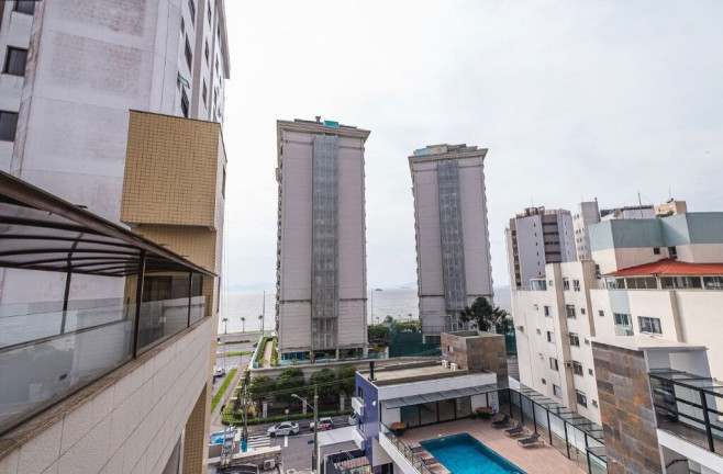 Imagem Apartamento com 3 Quartos à Venda, 121 m² em Agronômica - Florianópolis Imagem Apartamento com 3 Quartos à Venda, 121 m² em Agronômica - Florianópolis