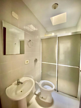 Imagem Casa com 3 Quartos à Venda, 63 m² em Portão - Curitiba Imagem Casa com 3 Quartos à Venda, 63 m² em Portão - Curitiba