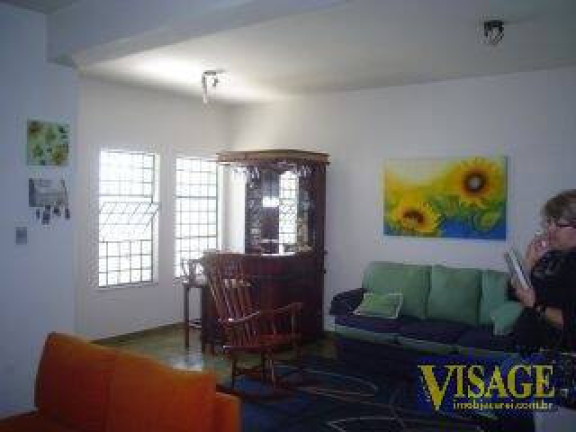 Imagem Sobrado com 4 Quartos à Venda,  em Cid. Jardim - Jacareí