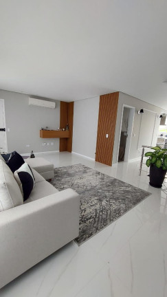 Imagem Casa com 3 Quartos à Venda, 212 m² em Interlagos - São Paulo Imagem Casa com 3 Quartos à Venda, 212 m² em Interlagos - São Paulo
