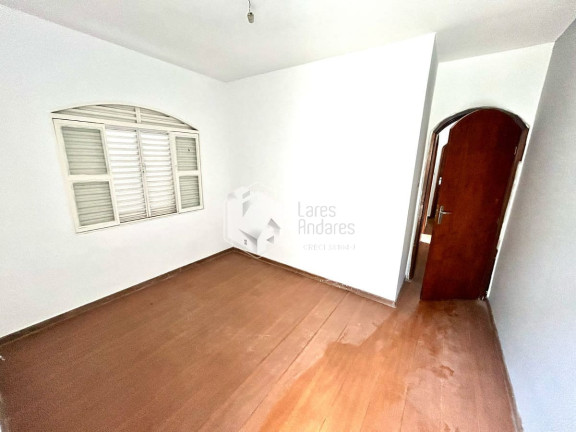 Imagem Casa com 3 Quartos à Venda, 125 m² em Vila Carrão - São Paulo Imagem Casa com 3 Quartos à Venda, 125 m² em Vila Carrão - São Paulo