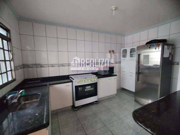 Imagem Casa com 3 Quartos à Venda, 300 m² em Boa Vista - Uberaba Imagem Casa com 3 Quartos à Venda, 300 m² em Boa Vista - Uberaba