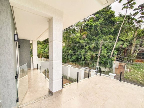 Imagem Casa com 3 Quartos à Venda, 168 m² em Comary - Teresópolis