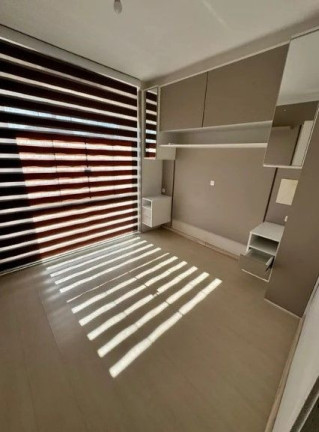 Imagem Casa com 3 Quartos à Venda, 123 m² em Boqueirão - Curitiba Imagem Casa com 3 Quartos à Venda, 123 m² em Boqueirão - Curitiba
