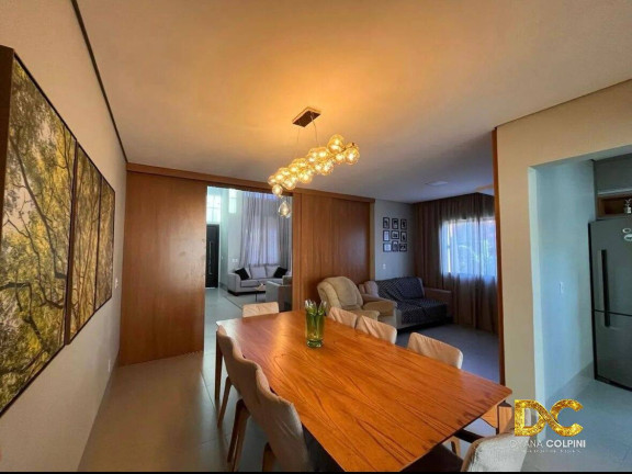 Imagem Casa de Condomínio com 3 Quartos à Venda, 218 m² em Núcleo Habitacional Sucuri - Cuiabá Imagem Casa de Condomínio com 3 Quartos à Venda, 218 m² em Núcleo Habitacional Sucuri - Cuiabá