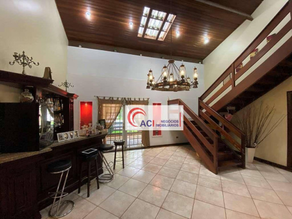 Imagem Casa com 4 Quartos à Venda ou Locação, 780 m² em Granja Viana - Carapicuíba Imagem Casa com 4 Quartos à Venda ou Locação, 780 m² em Granja Viana - Carapicuíba