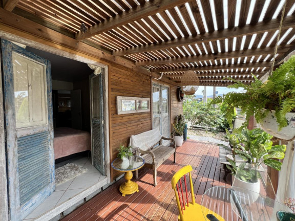 Imagem Casa com 5 Quartos à Venda, 100 m² em Barra Da Lagoa - Florianópolis Imagem Casa com 5 Quartos à Venda, 100 m² em Barra Da Lagoa - Florianópolis
