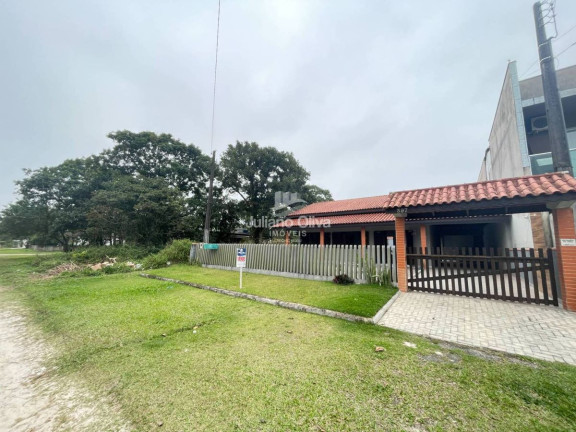 Casa com 3 Quartos à Venda, 146 m² em Rainha Do Mar - Itapoá