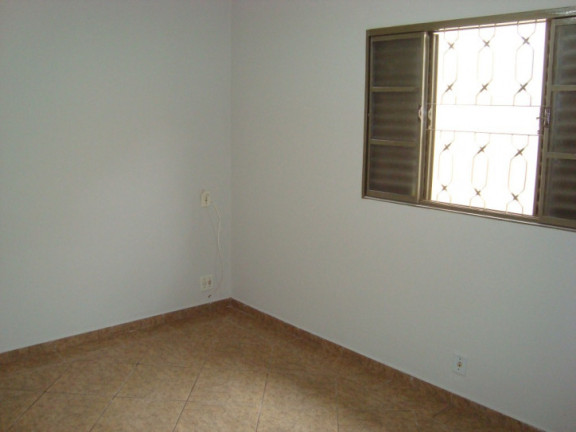 Imagem Casa com 3 Quartos à Venda, 120 m² em Vila Nove De Julho - Bauru Imagem Casa com 3 Quartos à Venda, 120 m² em Vila Nove De Julho - Bauru