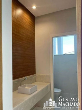 Imagem Casa com 3 Quartos à Venda, 180 m² em Jardim Belvedere - Volta Redonda Imagem Casa com 3 Quartos à Venda, 180 m² em Jardim Belvedere - Volta Redonda