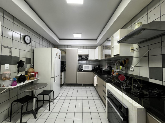 Imagem Apartamento com 4 Quartos à Venda, 186 m²em Nossa Senhora Das Graças - Manaus