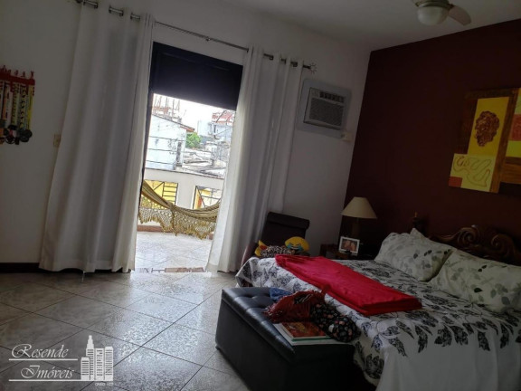 Imagem Casa com 4 Quartos à Venda, 480 m² em Marco - Belém Imagem Casa com 4 Quartos à Venda, 480 m² em Marco - Belém