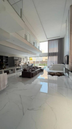 Imagem Apartamento com 3 Quartos à Venda, 245 m² em Santa Regina - Camboriú Imagem Apartamento com 3 Quartos à Venda, 245 m² em Santa Regina - Camboriú