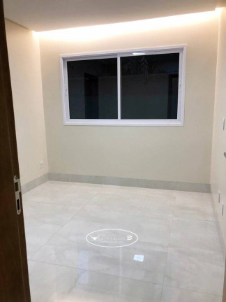 Imagem Casa de Condomínio com 4 Quartos à Venda, 200 m² em Jardins Lisboa - Goiânia Imagem Casa de Condomínio com 4 Quartos à Venda, 200 m² em Jardins Lisboa - Goiânia