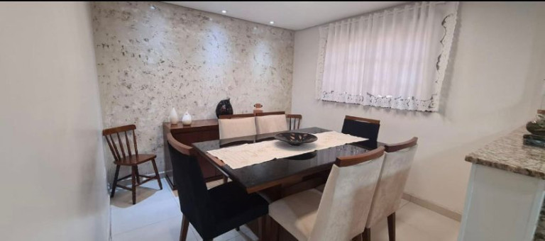 Imagem Sobrado com 3 Quartos à Venda, 320 m² em Vila Cecília - Mogi Das Cruzes Imagem Sobrado com 3 Quartos à Venda, 320 m² em Vila Cecília - Mogi Das Cruzes