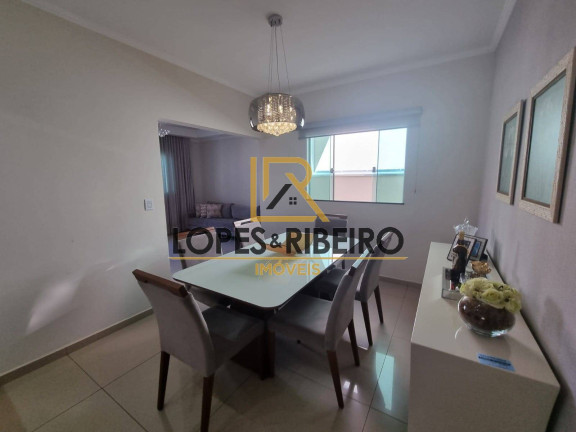 Imagem Casa com 3 Quartos à Venda, 250 m² em Jardim Regina - Botucatu Imagem Casa com 3 Quartos à Venda, 250 m² em Jardim Regina - Botucatu